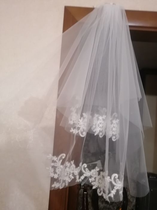 Фата невесты, свадебная фата, белая ажурная 78 см
