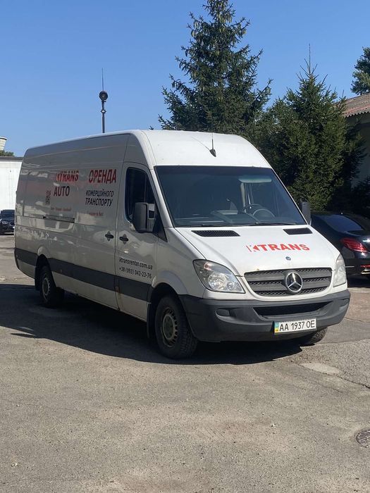Оренда буса Mercedes Sprinter Максібаза без водія, прокат авто Київ