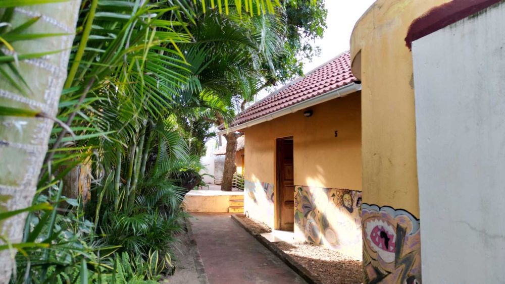 Venda - Restaurante Bar e Acomodação em Ponta do Ouro, Moçambique
