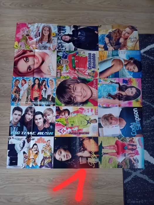 Plakaty składane gwiazdy piosenkarze