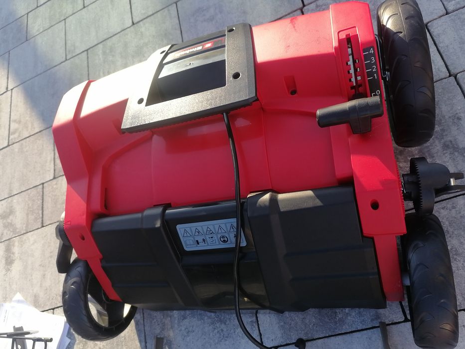 Wertykulator elektryczny EINHELL GE-SA 1640 1600W