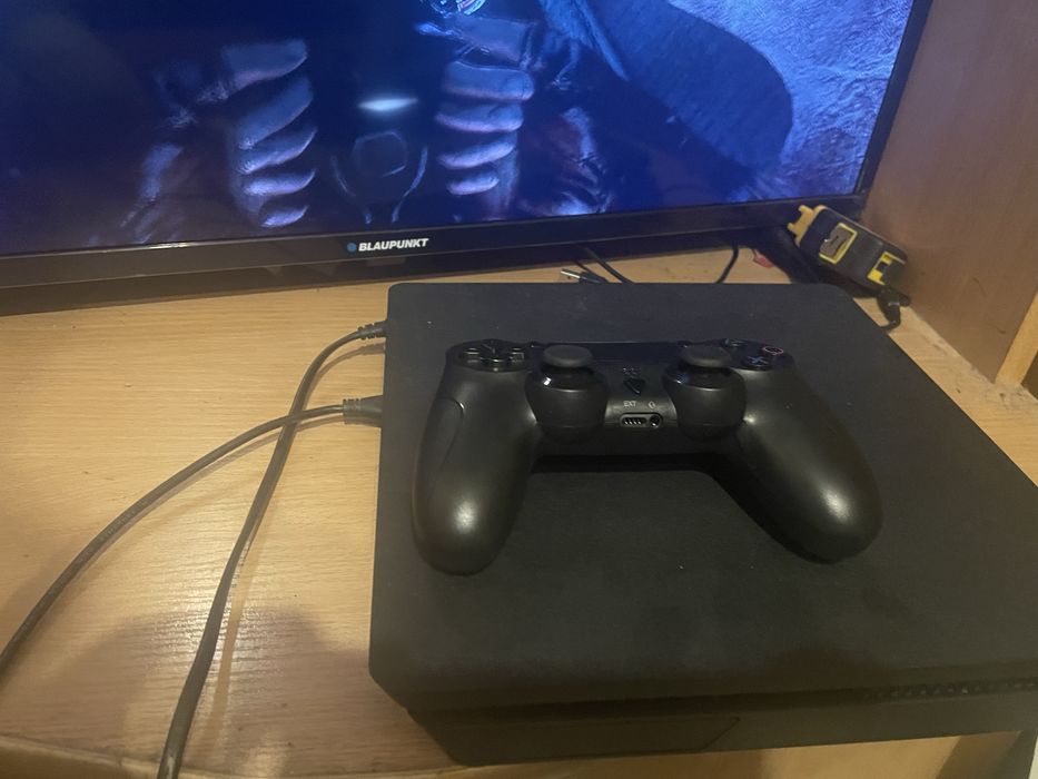 Ps4 playstation 4 + gra
