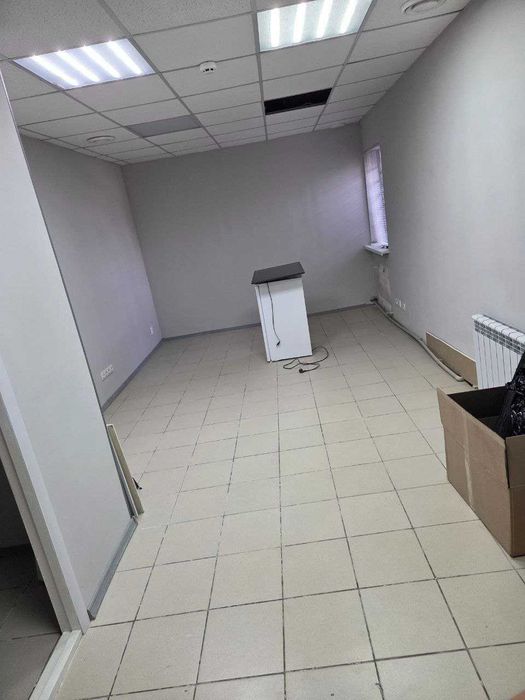 Фасад, 1 пов, окремий вхід, 409.7 м2,  Хорол, вулиця Незалежності 70/1