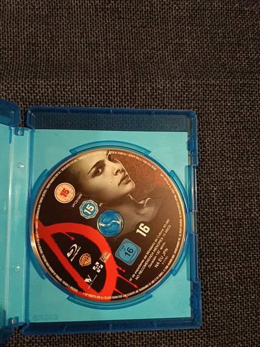 Blu-ray of the movie "V for Vendetta" (free shipping)64285858399235122