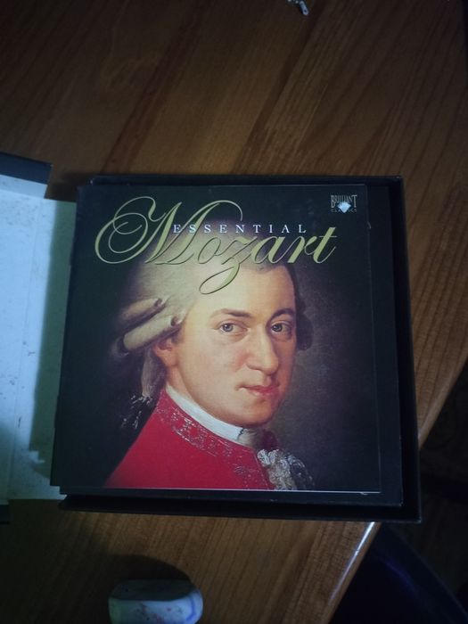 CD Mozart a funcionar perfeitamente