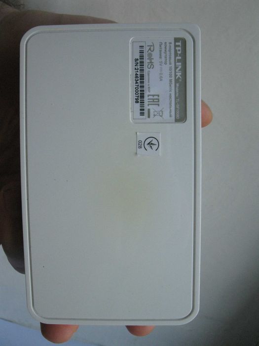 Коммутатор TP-LINK TL-SF1008D на 8 портов