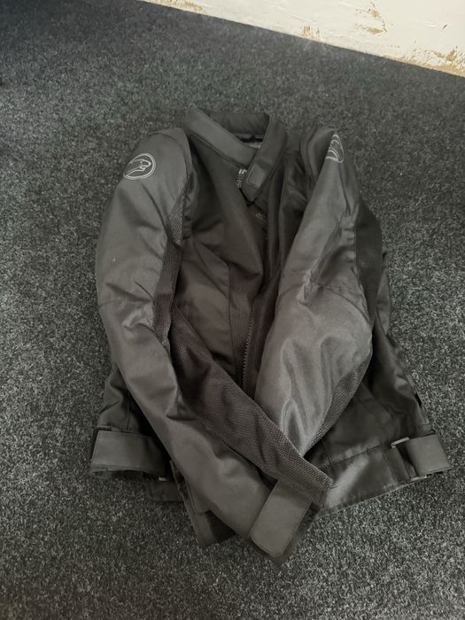 Vendo casaco de moto de mulher