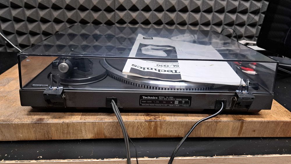 Gramofon Technics SL-Q30