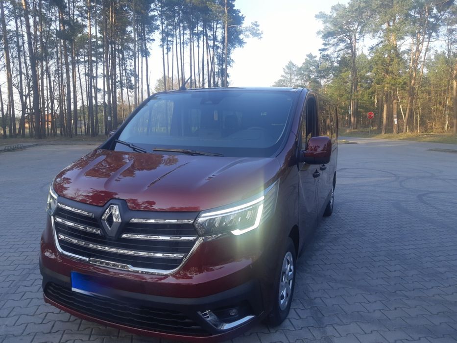 Wynajem busa, wypożyczalnia 8 i 9 osobowych busów busów, przewóz osób