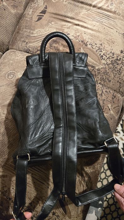 Рюкзак шкіряний Ruby Rose