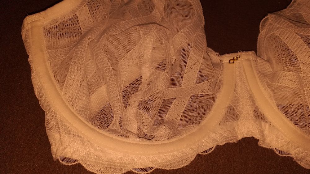 Biustonosz koronkowy roz 34G = 75F* George