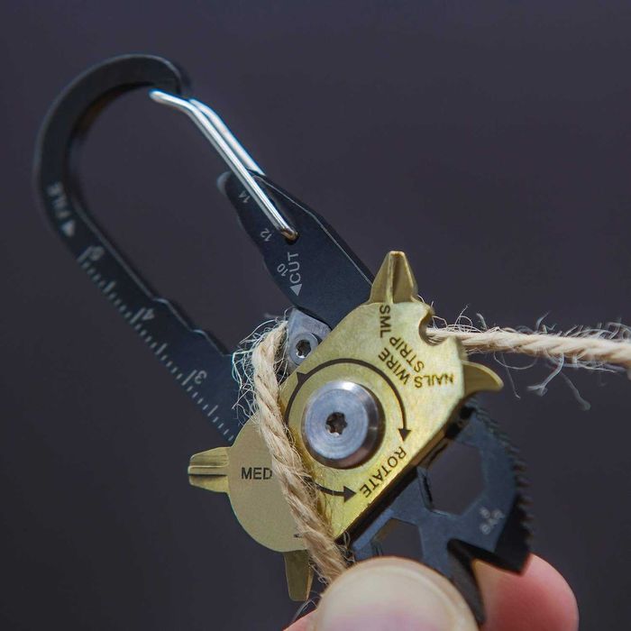 True Utility FIXR multitool 20w1 brelok narzędzie wielofunkcyjne