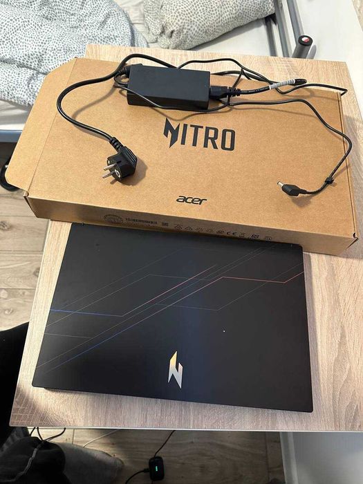 Laptop ACER Nitro V 15 IPS 165Hz i9-13900H 16GB GeForce RTX5060