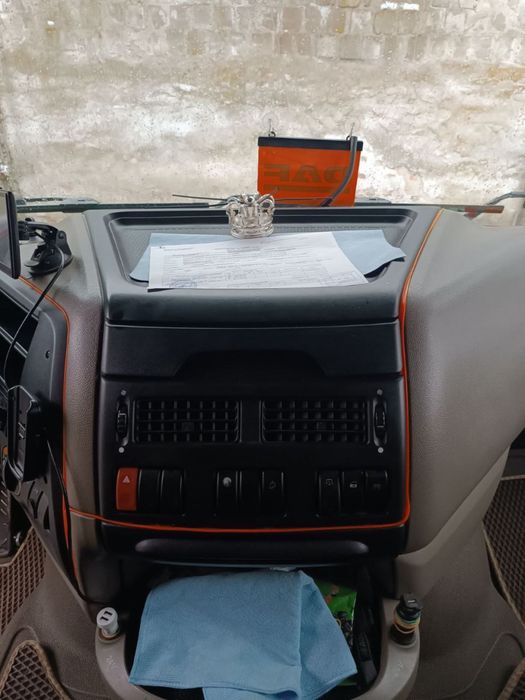 Продам DAF XF 105.460