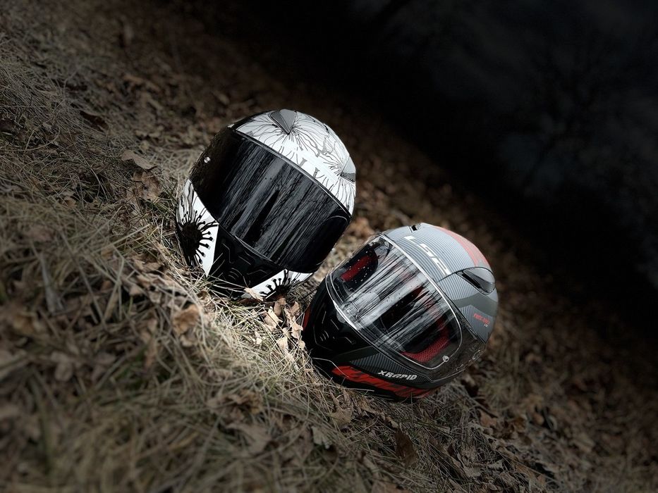 Мотошлем женский