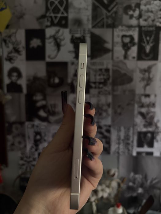 Продам IPhone 12 на 128гб