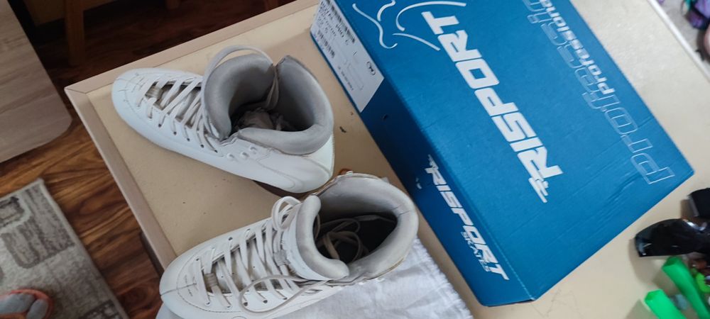 Фігурні черевики Risport Royal Pro 225
