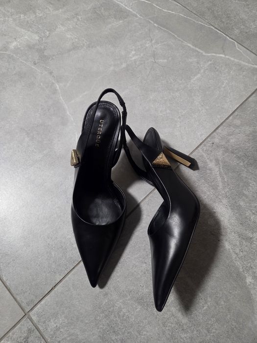 Шкіряні туфлі 37 розмір Uterque