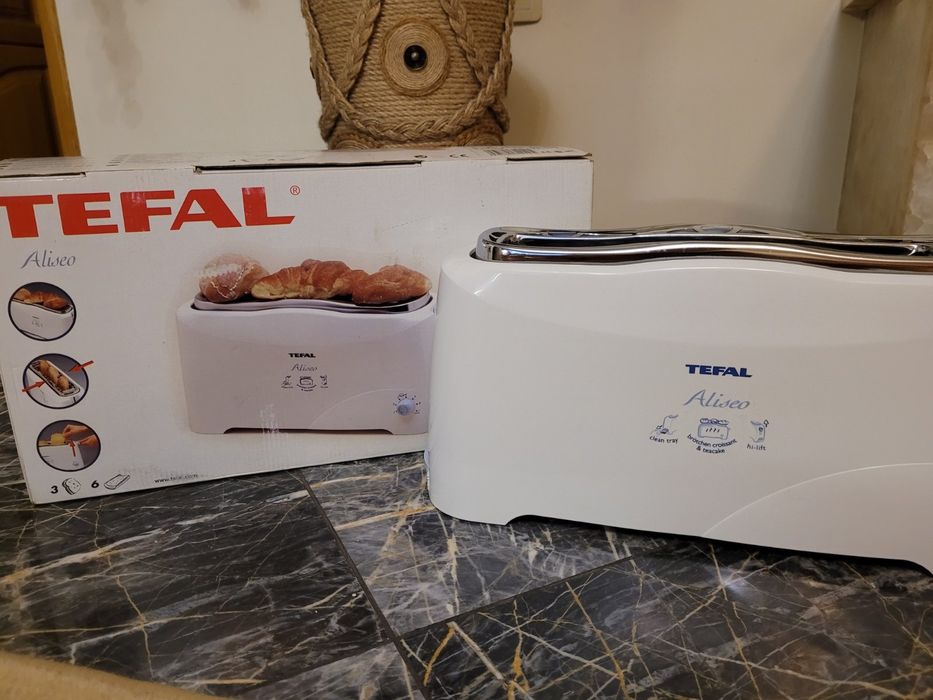 Тостер Tefal новий