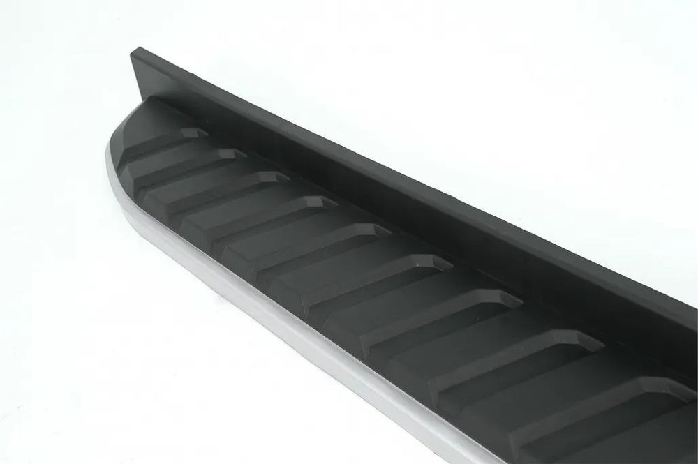Estribos Ford Ranger T6 Cabine Dupla (2011 a 2020)