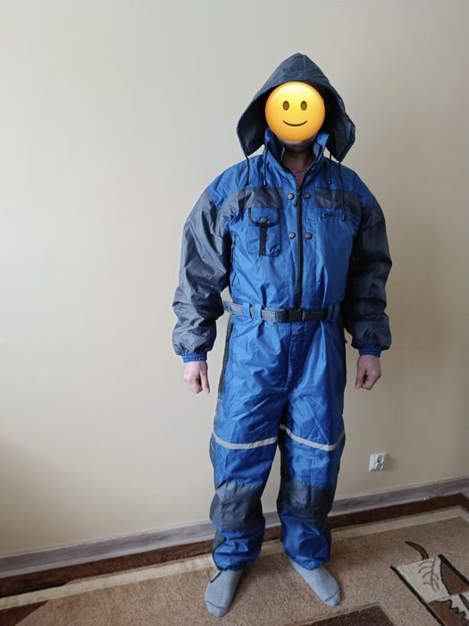 Kombinezon zimowy jednoczęściowy