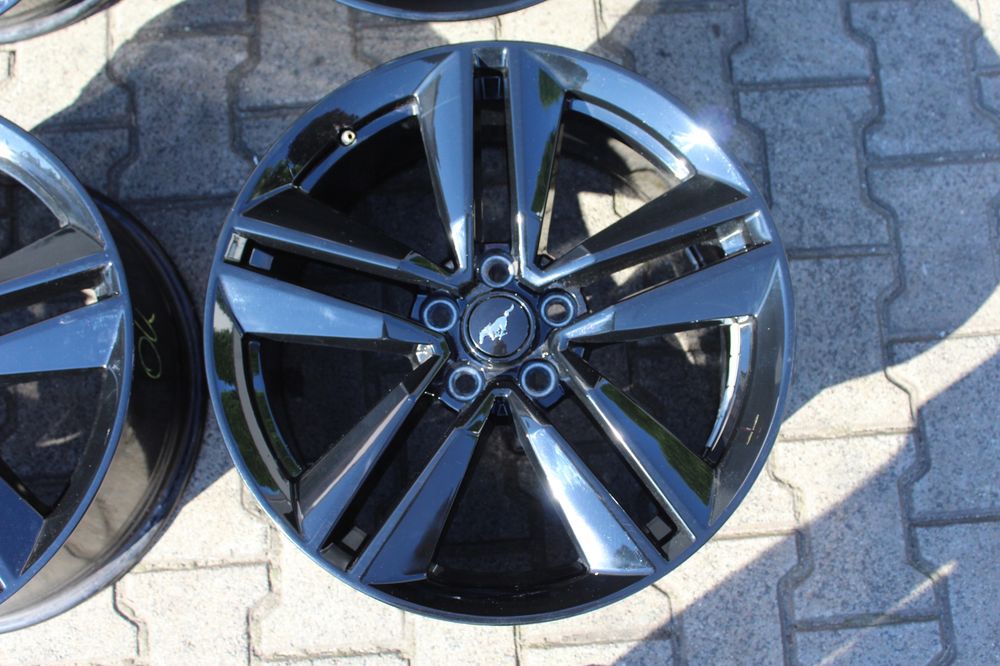 oryg ford mustang 19cali 5x114,3 et45 9j tpms
