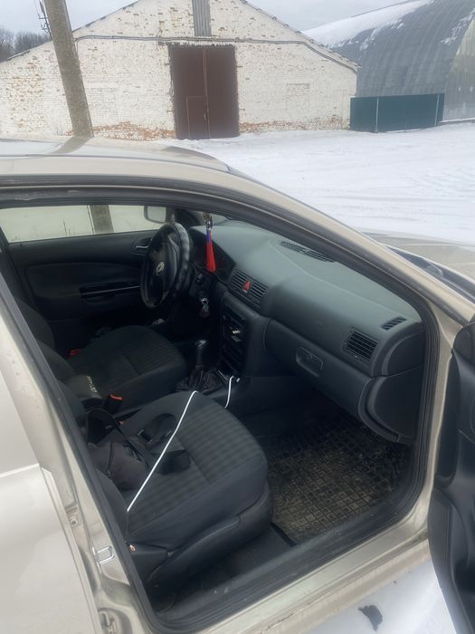 Октаві тур 1.9 тді