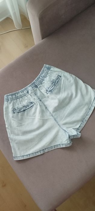 Spodenki dżinsowe dziewczęce i biały top