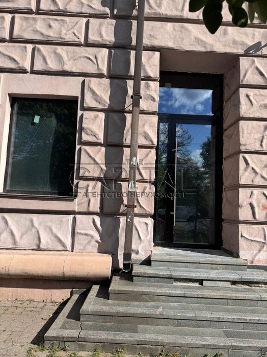 Оренда Об'єкт сфери обслуговування пр-т Повітряних сил, Солом'янка, Київ