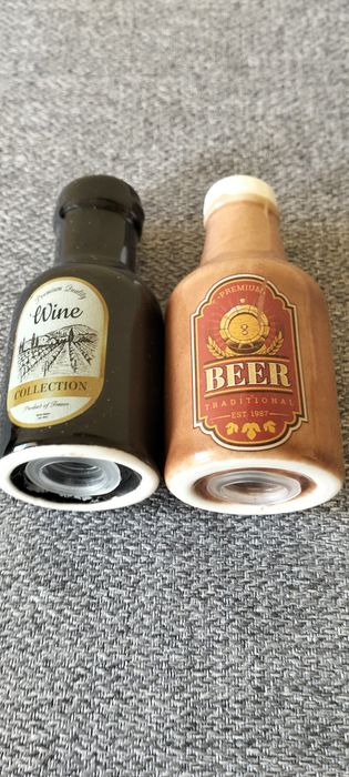 Ceramiczna dekoracyjna silniczka i pieprzniczka nowe