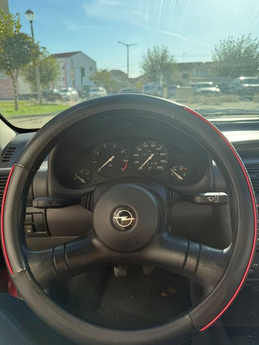 Opel corsa 1.2 gasolina