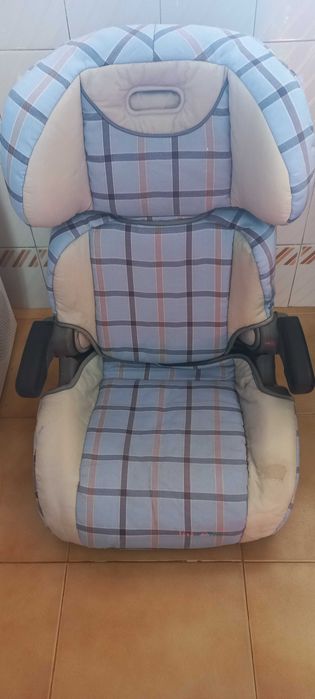 Cadeira bebé auto (duas)
