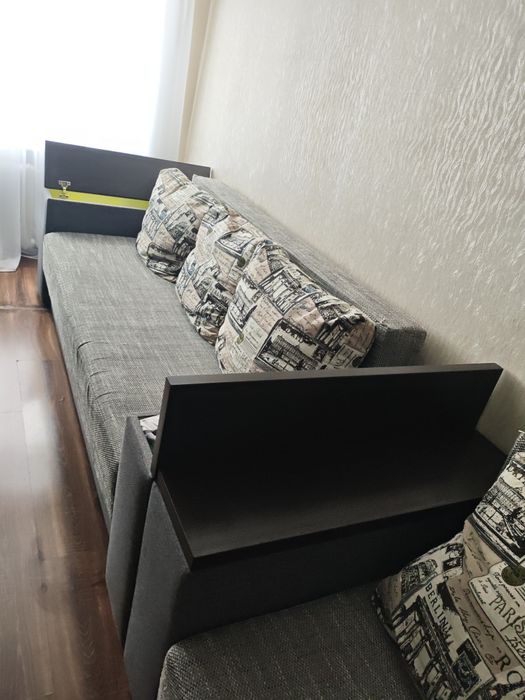 Продам два дивани єврокнижка