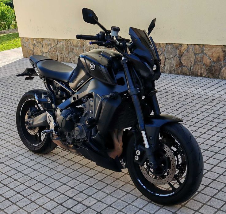 Mt-09 2021 + extras