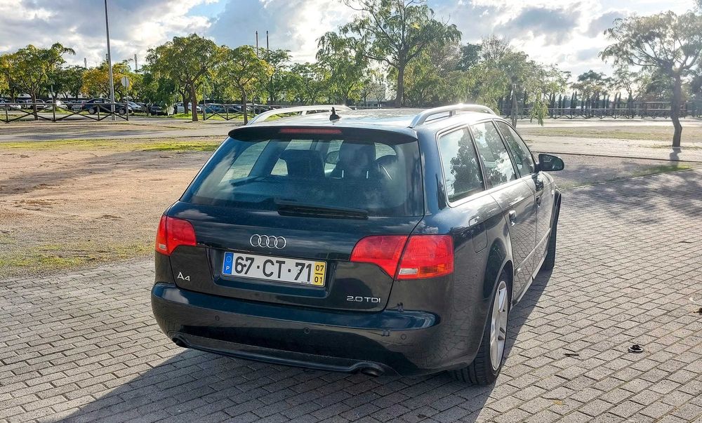 Audi A4 Avant S-Line 170cv