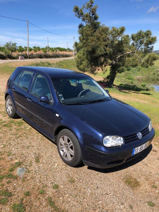 Carro em bom estado geral