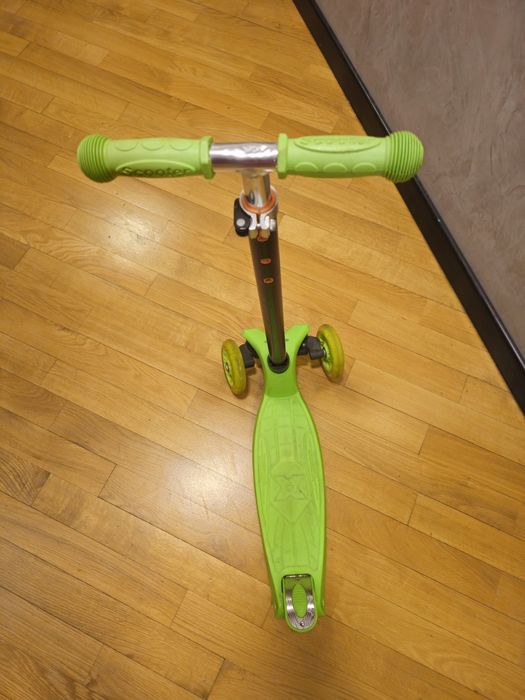 продам самокат трёхколёсный x scooter в очень хорошем состоянии