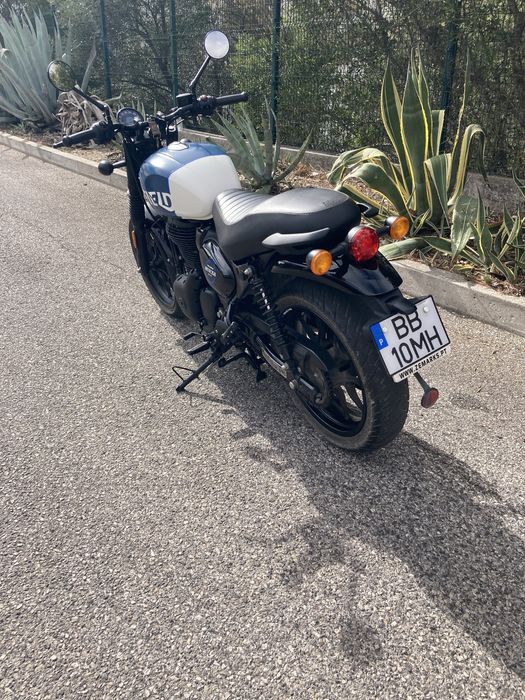 Royal Enfield hntr 350