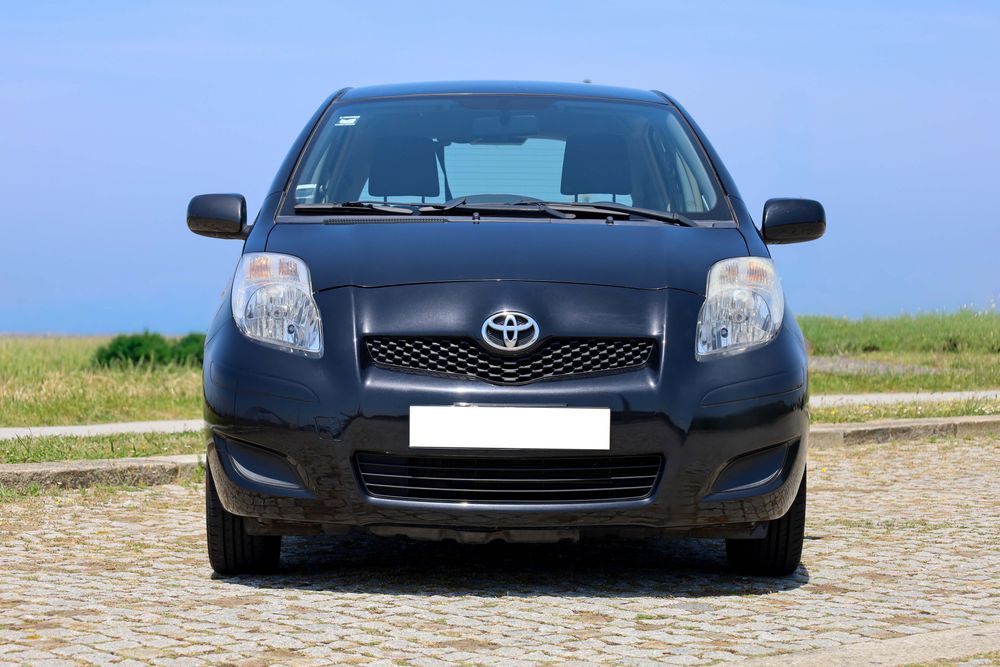Toyota Yaris 1.0 VVT-i - Desde 90€ /mês