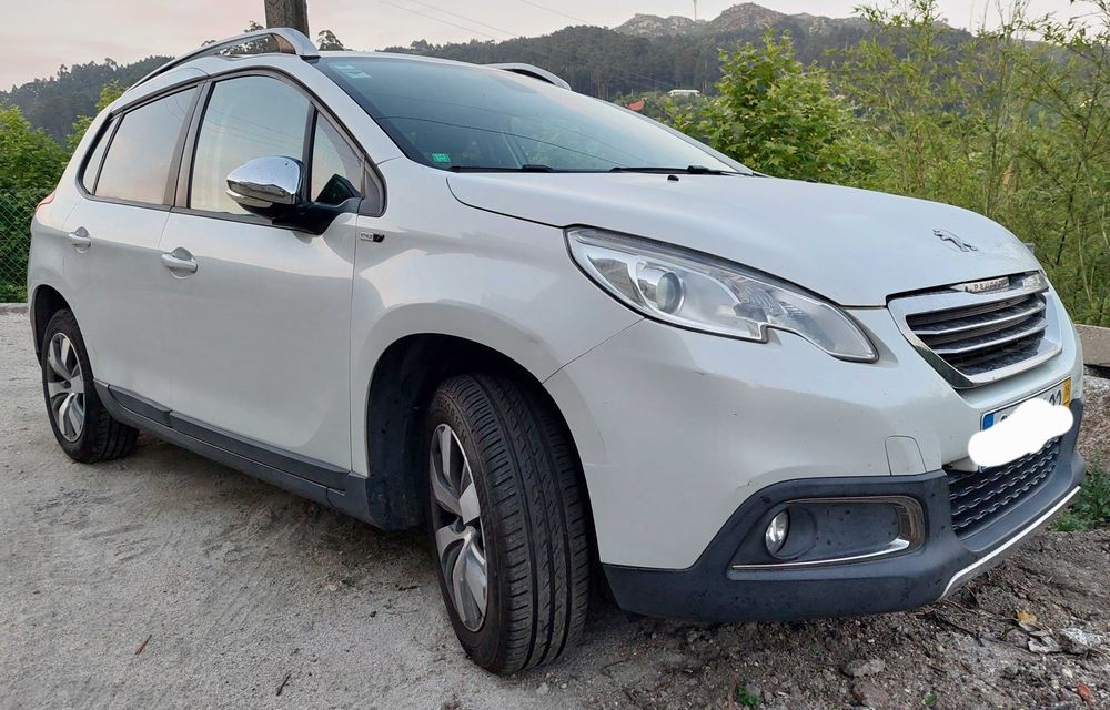 Peugeot 2008 1.2 PureTech Style 82Cv (Gasolina/GPL): Viaje o dobro Gastando Metade do Dinheiro!