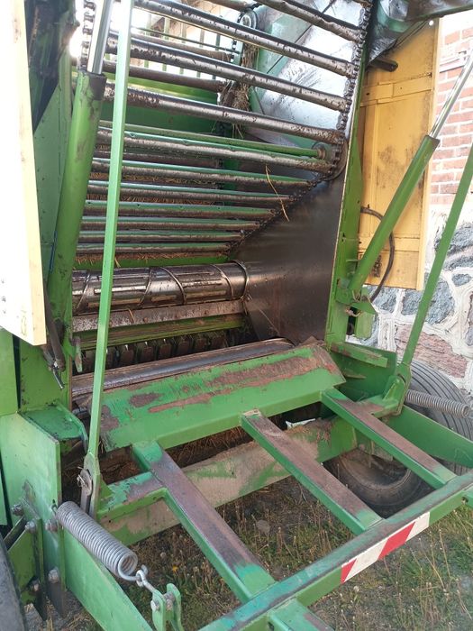Prasa belujaca Krone 10-16