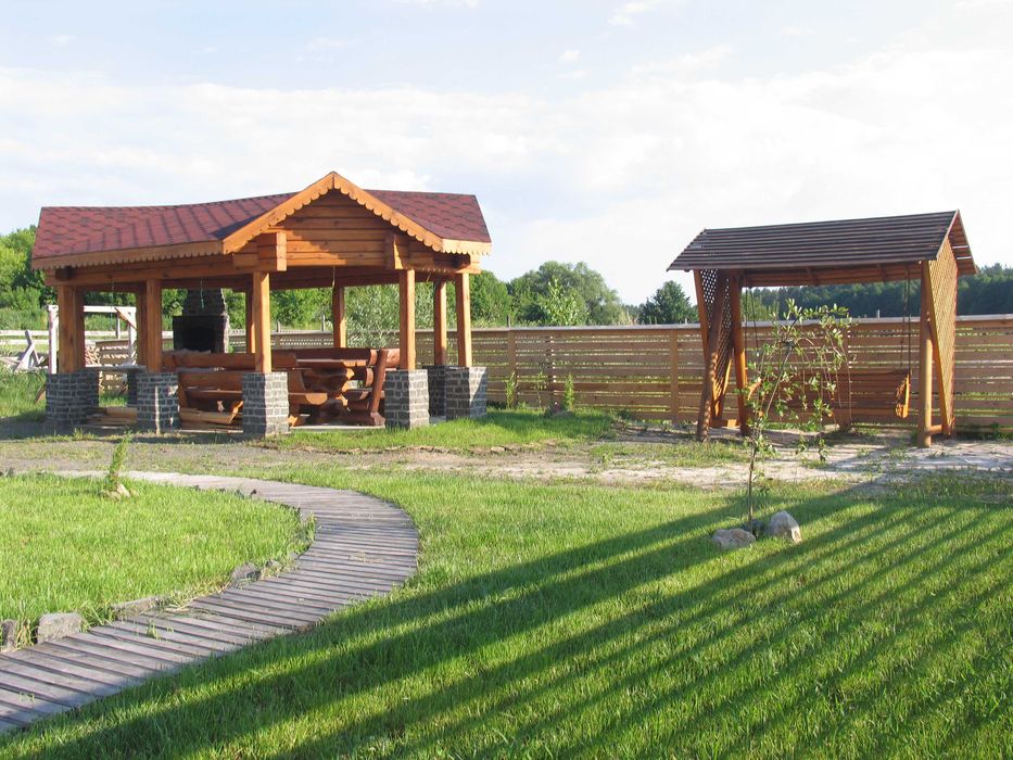 Котедж/Будинок біля Києва подобово для свят. Заміський відпочинок.