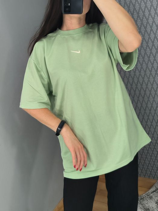 Футболка Nike ідеальний стан