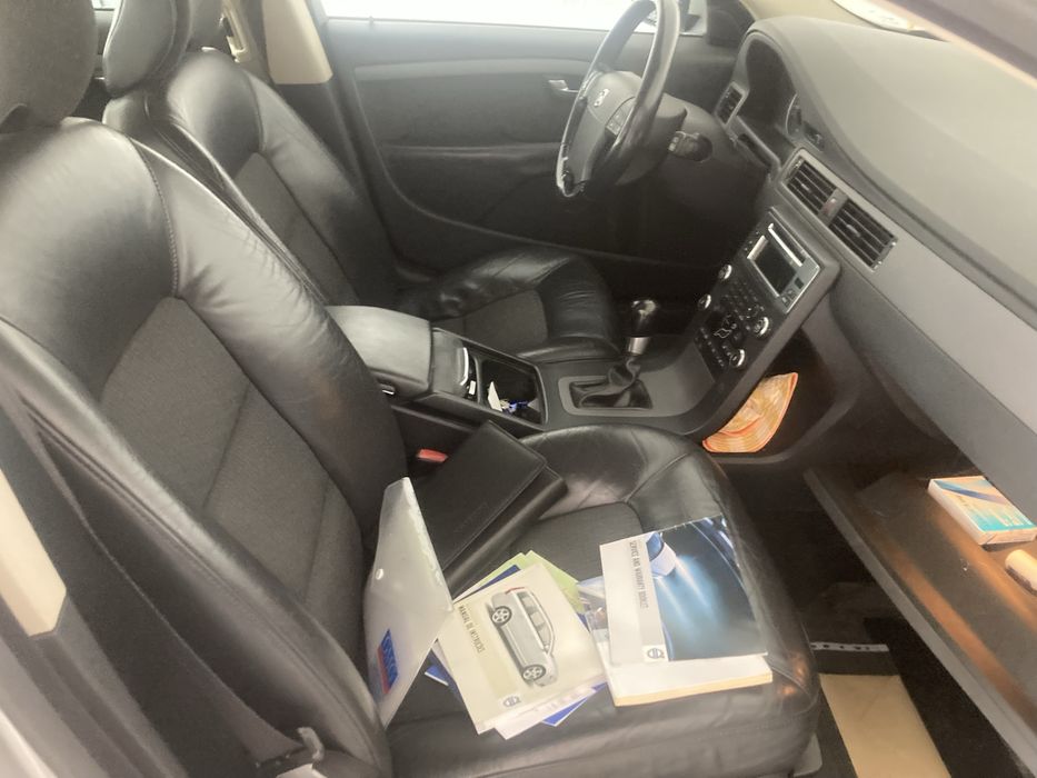 Volvo V70 d5 em bom estado