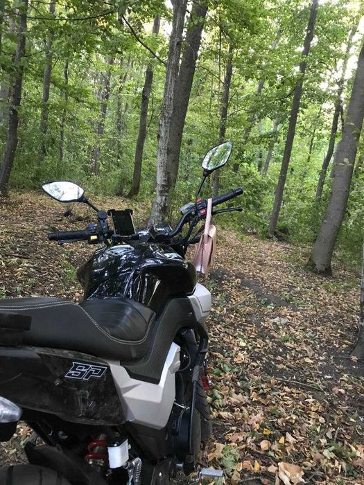 Спарк сп200р33 в хорошому стані