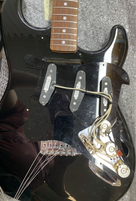 Електрогітара Fender JAPAN STRATOCASTER