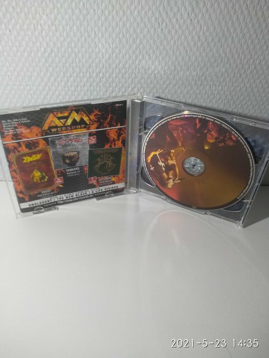 Album Cd + DVD Nightmare One night of insurrection
