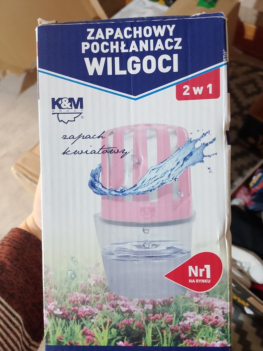 Pochłaniacz wilgoci o zapachu kwiatowym