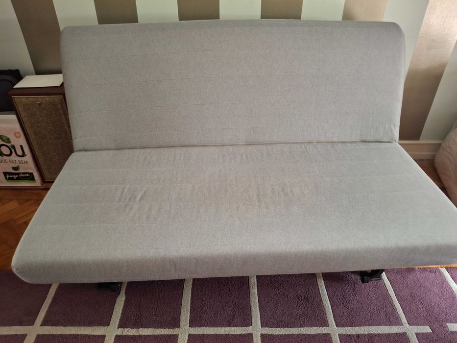 Sofá-cama IKEA LYCKSELE com duas capas cinza e verde