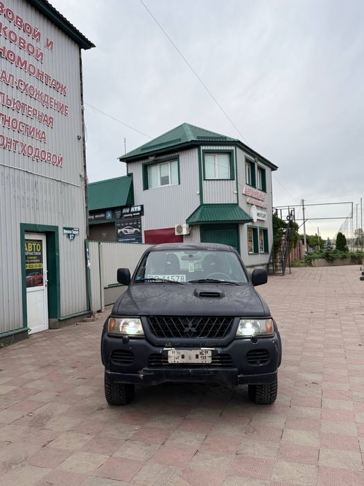 Mitsubishi Pajero Sport 2.5 tdi/повний привід